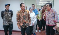 KLH Luncurkan Waste Crisis Center, Pusat Layanan Pengelolaan Sampah