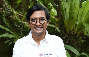 Heri Pemad adalah sosok di balik Art Jog yang kariernya bermula dari seorang kurir.