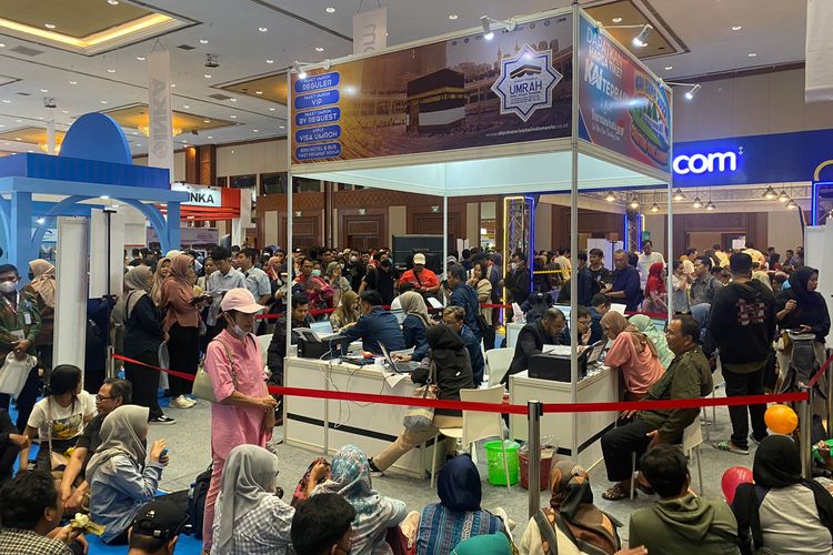 Suasana di dalam KAI Expo 2023 yang digelar di JCC Senayan, Jakarta Pusat, Jumat (29/9/2023). 