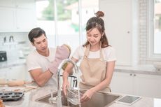 Agar Suami Mau Berbagi Peran Mengurusi Pekerjaan Rumah