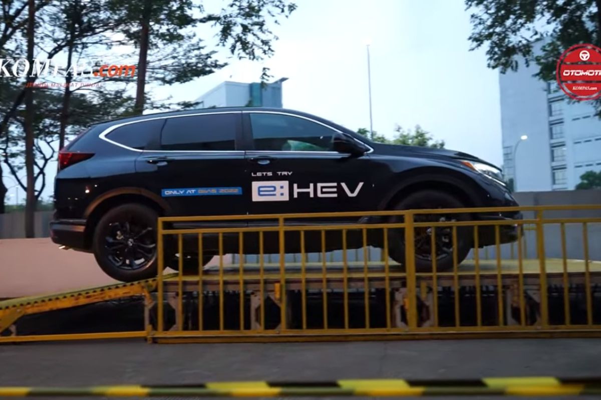 Test drive Honda CR-V e:HEV alias CR-V Hybrid