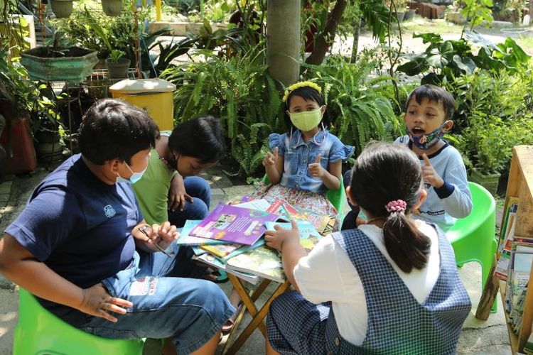Pemkot Surabaya akan menggenjot program ramah anak. 