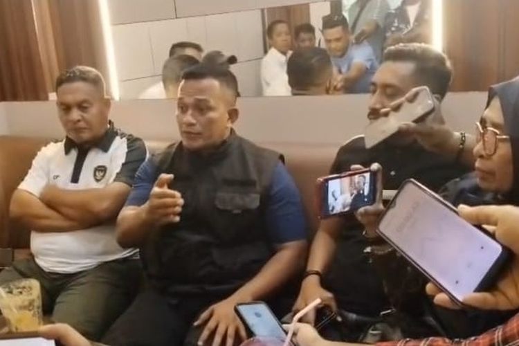 Mengaku Khilaf Usai Sebut Mahasiswa 