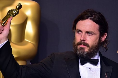 Casey Affleck Dinobatkan sebagai Aktor Terbaik Oscar 2017