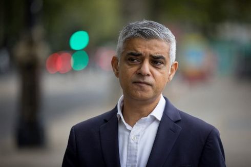 Kasus Covid-19 Naik, London Batalkan Acara Perayaan Tahun Baru 2022