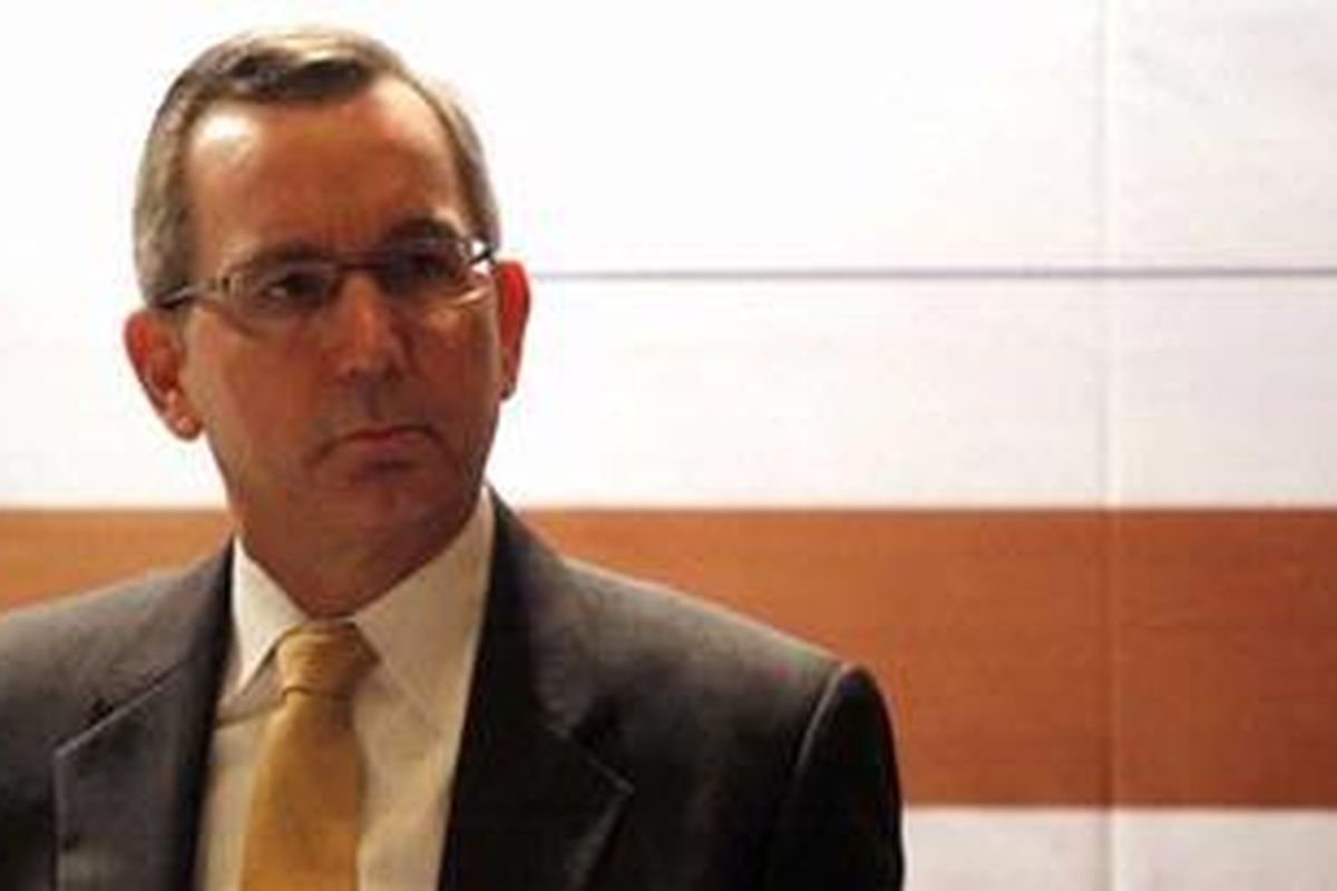 Duta Besar Amerika Serikat, Scot Marciel, saat menghadiri konferensi pers tentang kerjasama pendidikan antara Indonesia dan Amerika, di Sampoerna Strategic Square, Jakarta, Senin (4/4/2011).  