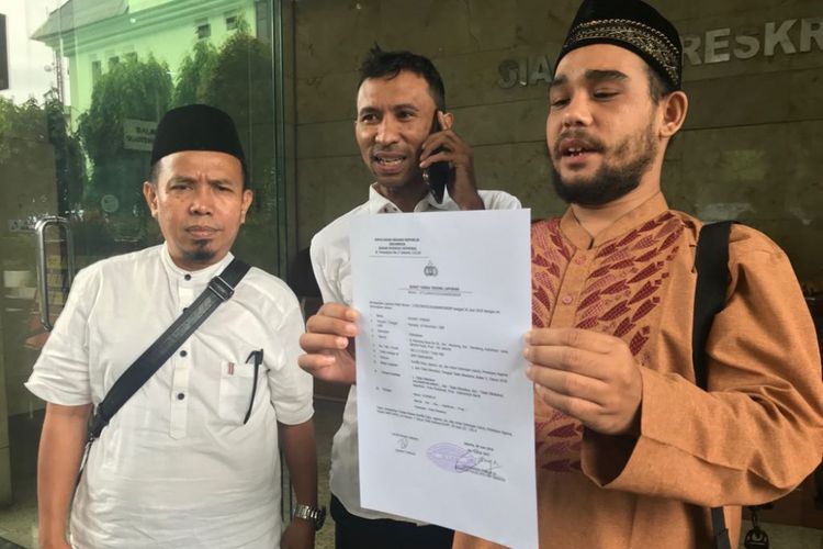 Fuib Desak Mantan Gubernur Kalbar Cornelis Minta Maaf Halaman All Kompas Com