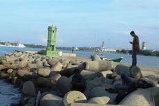 Ngabuburit di Pantai Bangka Jaya Aceh Utara...
