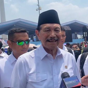 Ketua Dewan Ekonomi Nasional Luhut Binsar Panjaitan saat ditemui usai HUT ke-80 TNI di kawasan Monas, Jakarta Pusat, Minggu (5/10/2025). Luhut adalah pencetus wacana Family Office di Indonesia.