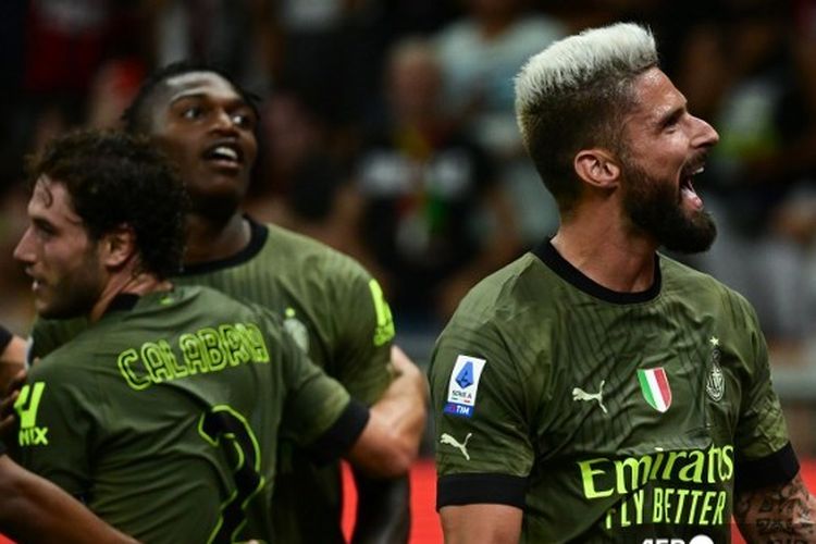 Penyerang AC Milan asal Perancis, Olivier Giroud, melakukan selebrasi usai menjebol gawang Bologna dalam laga Liga Italia 2022-2023 antara AC Milan vs Bologna di Stadion San Siro, 27 Agustus 2022. Kini, Olivier Giroud akan kembali ke London untuk menghadapi mantan klubnya Chelsea. Laga Chelsea vs AC Milan bakal digelar di Stadion Stamford Bridge pada Kamis (5/10/2022) dini hari WIB.