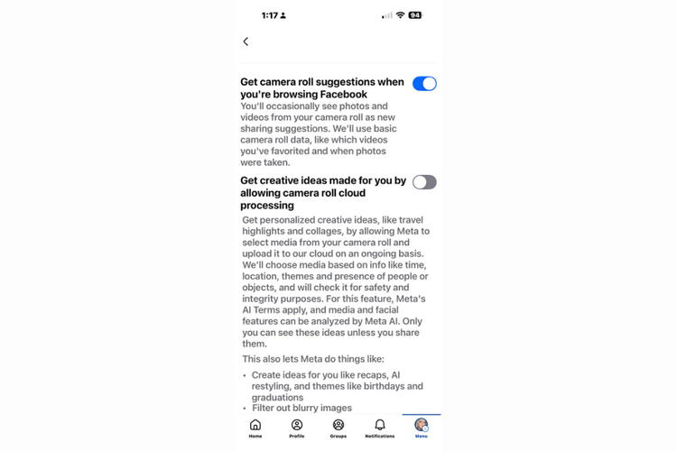 Tangkapan layar menu pengaturan Camera Roll Sharing Suggestions di dalam menu Preferensi aplikasi Facebook.