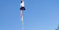 Petugas Pengibar Bendera di Ponorogo Panjat Tiang Bendera Ketika Tali Pengerek Macet