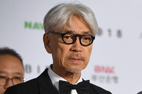 Komposer Ryuichi Sakamoto Meninggal Dunia akibat Kanker