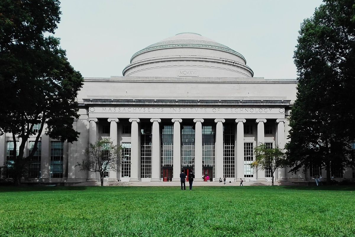 Massachusetts Institute of Technology