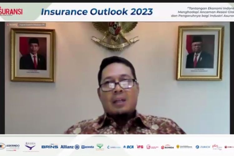 Kepala Departemen Pengawasan IKNB 2A OJK Ahmad Nasrullah saat webinar Insurance Outlook 2023, Selasa (22/11/2022).