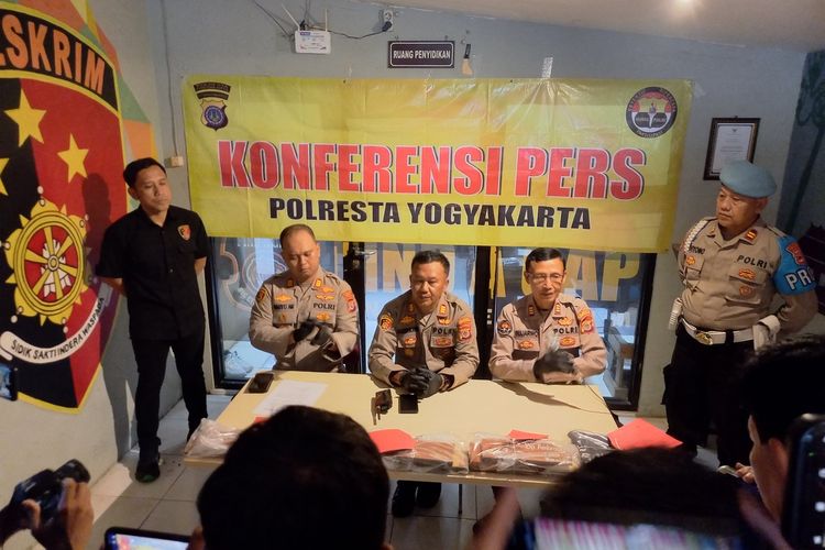 Remaja 16 Tahun Terancam Penjara karena Rusak Makam di Yogyakarta