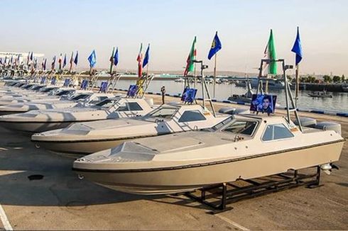 Militer Iran Luncurkan 340 Speedboat Berkecepatan 90 Knot/Jam