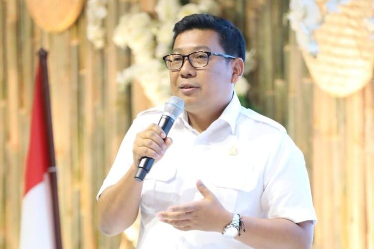 Pelaksana tugas (Plt.) Menteri Pertanian (Mentan) Arief Prasetyo Adi saat memberikam arahan pada Rapat Kerja Nasional Perpadi 2023 di Solo, Senin (23/10/2023).