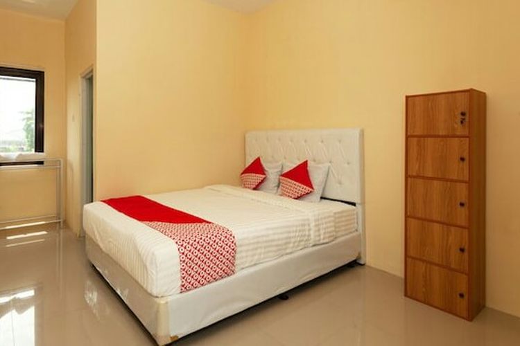 Kamar Oyo 588 Richmond Guest House Cirebon