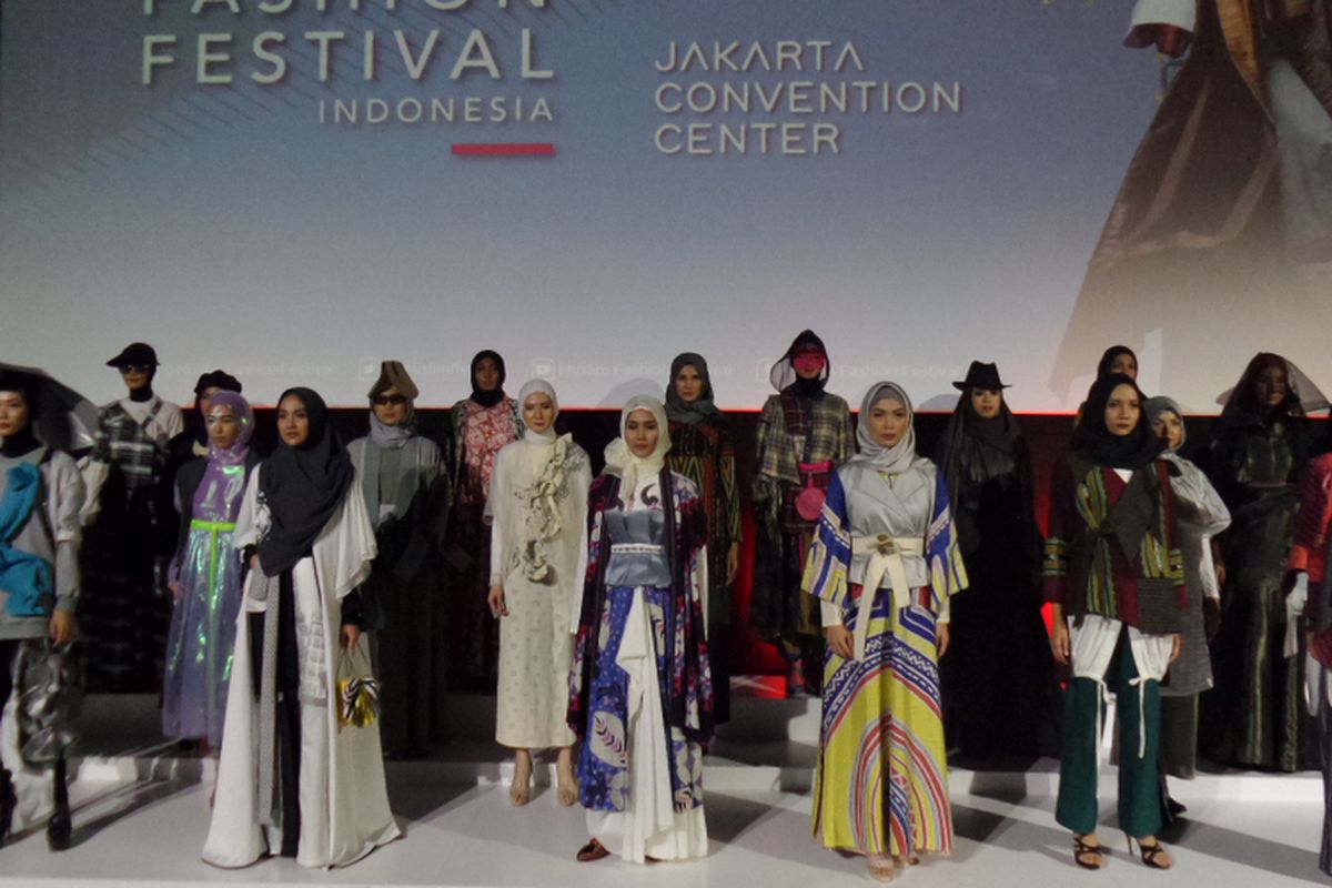 Muslim Fashion Festival Indonesia (Muffest) 2019 akan menghadirkan busana dengan empat tema, yakni Exuberant, Neo Medieval, Svarga, dan Cortex.