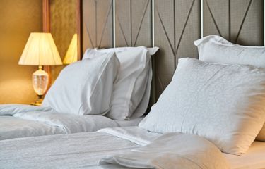 Sebelum Menginap, Ketahui Perbedaan Guest House dan Hotel