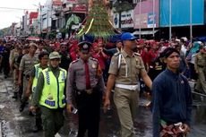 Liburan, Warga Yogyakarta dan Wisatawan Saksikan Grebeg Maulud