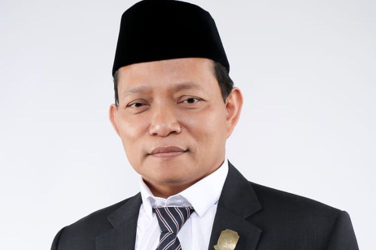 Ketua Fraksi Partai Persatuan Pembangunan (PPP) Dewan Perwakilan Rakyat Daerah (DPRD) Kabupaten Banyuwangi, Jawa Timur, Moh Basir Khadim