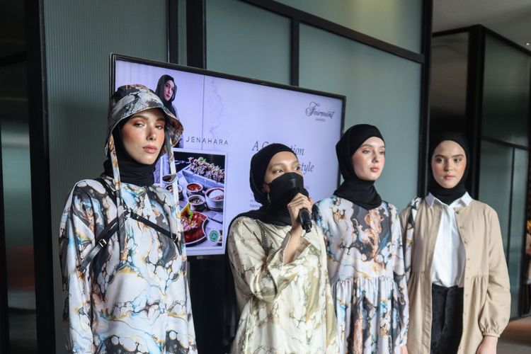 Kolaborasi halal lifestyle oleh Restoran 1945 Fairmont Jakarta dan JENAHARA.