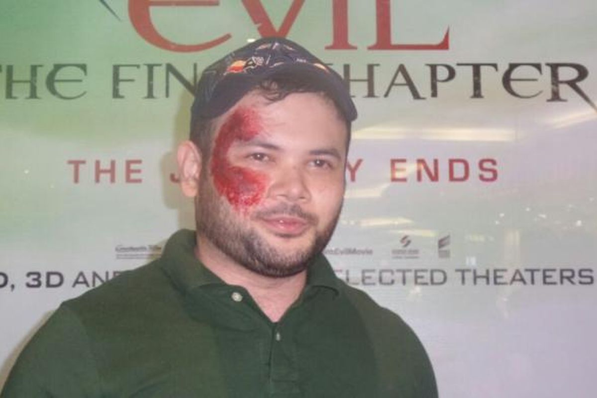  Ridho Rhoma seusai menonton film Resident Evil: The Final Chapter di Kota Kasablanka, Jakarta Selatan, Selasa (25/1/2017) malam.