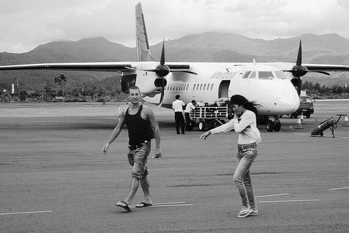 Maskapai Merpati Nusantara akan menambah armada pesawat untuk memperluas kesempatan Kerja Sama Operasi (KSO). Pesawat MA-60 berkapasitas 50-60 penumpang mendarat di Bandara Selaparang, Lombok, Nusa Tenggara Barat, akhir November 2008.  