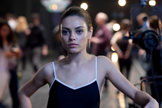 Mila Kunis Bantah Terlibat dalam Film Baru Fantastic Four