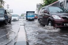 Empat Kali di Jakarta Meluap Sebabkan Banjir di 14 RW 