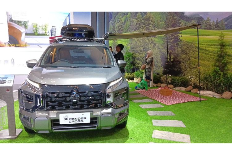 Mitsubishi Xpander Cross. 