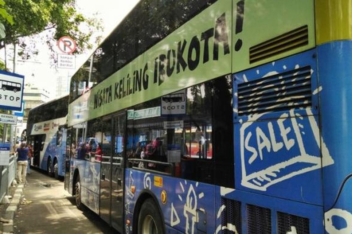 Bus Wisata Jakarta, alternatif transportasi wisata bagi wisatawan di Jakarta.