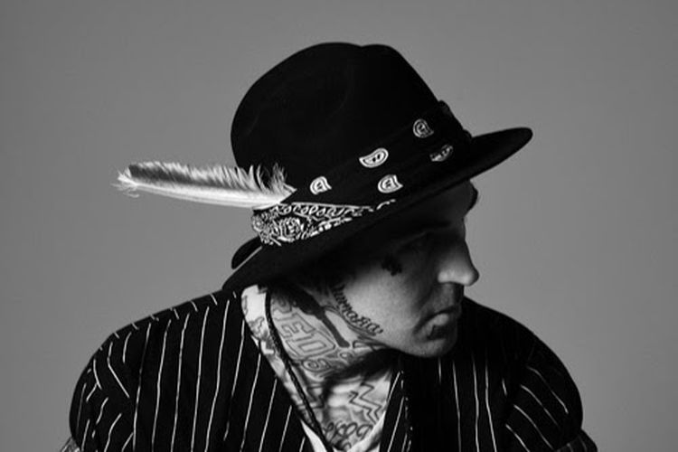 Yelawolf