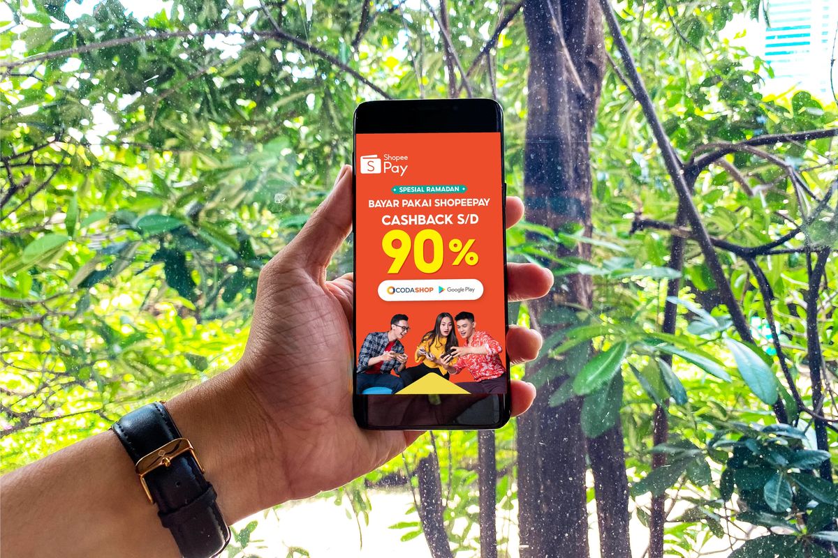 Melalui promor cashback hingga 90 persen di Google Play Store dan Codahshop, ShopeePay mengajak pengguna untuk memenuhi kebutuhan akan hiburan pada Lebaran.