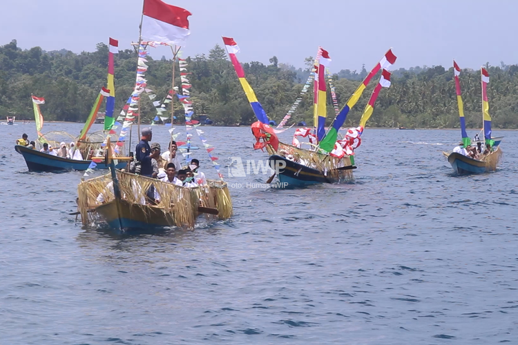 Festival Mtu Mya yang dipusatkan pantai Barahima di Halmahera Tengah digelar sukses, Selasa (23/2/2021)