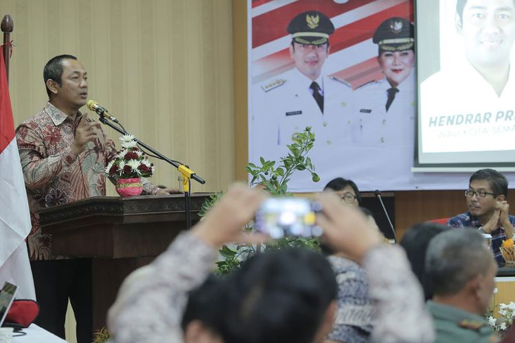 Wali Kota Semarang saat Membuka Musrenbang di Aula Kecamatan Semarang Utara.