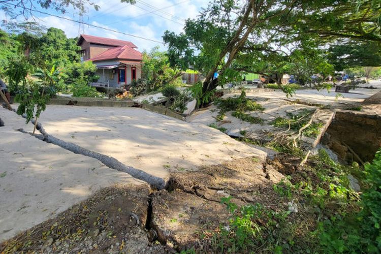 Temukan Jalan Rusak, Anda Bisa Lapor Pemerintah via Aplikasi Ini