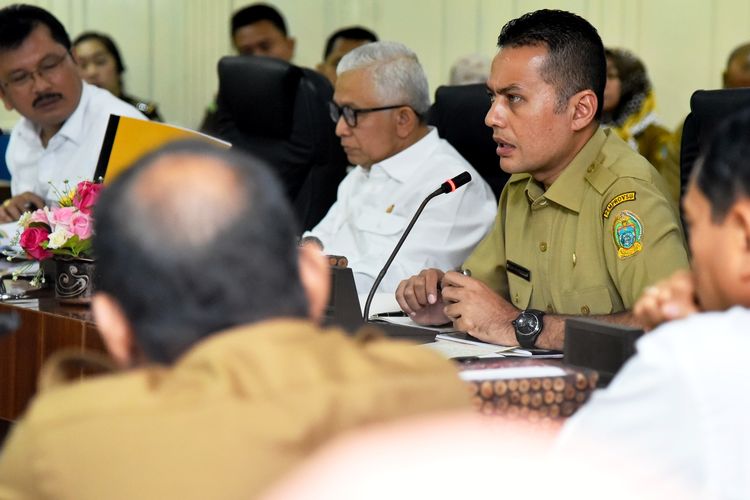 Wagub Sumut Musa Rajekshah saat menghadiri rapat koordinasi bersama BBPJN untuk mengkaji pemantapan infrastruktur jalan di Sumut, Selasa (14/5/2019)