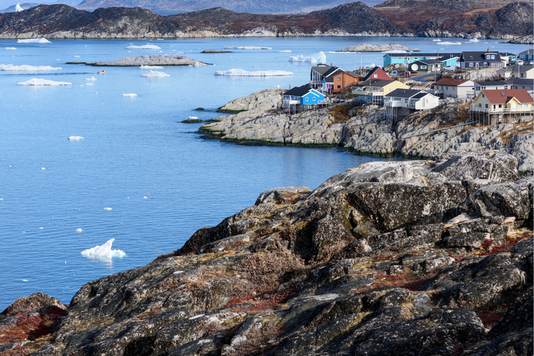 Ilustrasi Mengapa Greenland Disebut Tanah Hijau, Padahal Hampir Seluruhnya Es?