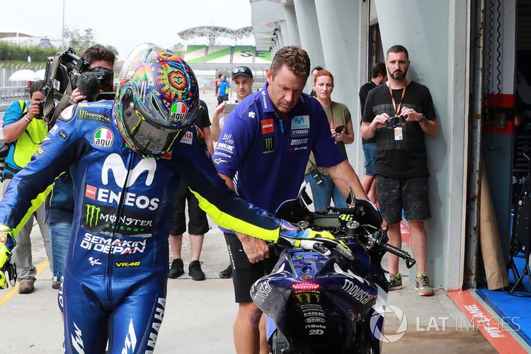 Rossi ketika akan melakukan tes di Sepang.