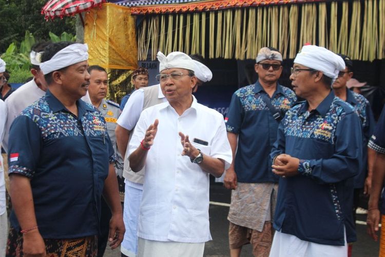 Ada Posko Darurat 24 Jam Selama Upacara di Pura Besakih, Tangani Kendaraan Rusak