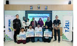 Putus Rantai Kemiskinan, PNM Salurkan Beasiswa untuk 2.800 Anak Nasabah