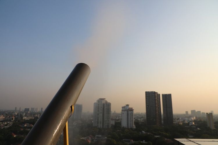 Water Mist Beroperasi Lagi di Jaksel, Tekan Polusi dan Hawa Panas