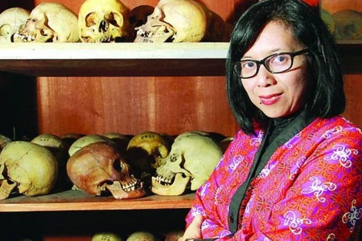 Ketua Satuan Tugas Pencegahan dan Penanganan Kekerasan di Lingkungan Perguruan Tinggi (Satgas PPKPT) Universitas Airlangga (UNAIR) Myrtati Dyah Artaria 