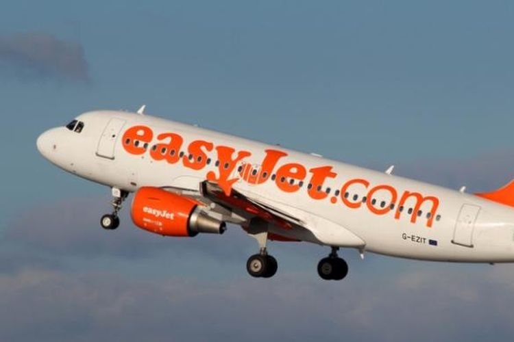 Penerbangan EasyJet tujuan Inggris terpaksa dialihkan dan mendarat di Italia akibat power bank dalam kondisi mengisi daya dalam bagasi penumpang.