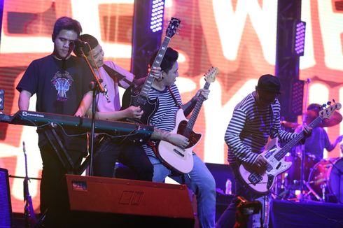 Lirik dan Chord Lagu Aku Bukan Musuhmu dari Pee Wee Gaskins