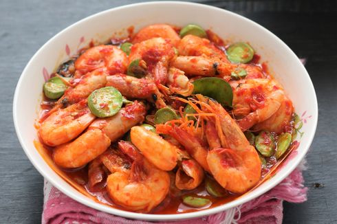 Resep Sambal Udang Petai, Pedasnya Bikin Ketagihan