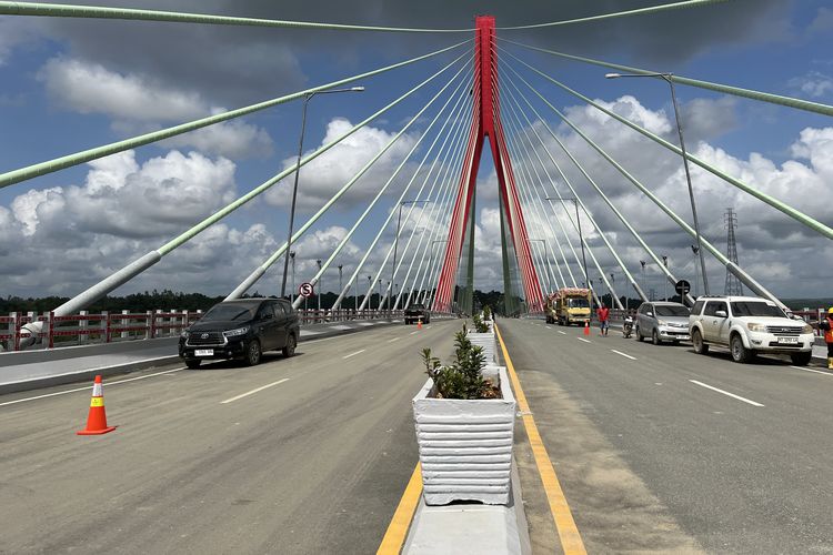 Jembatan Pulau Balang